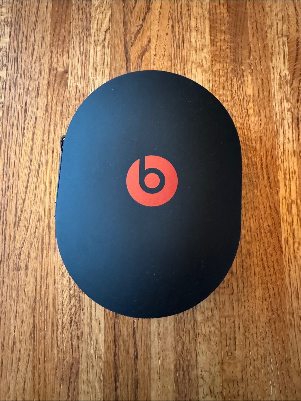 Genuine Beats by Dre Hard Shell Headphone Carrying Case (Case Only)